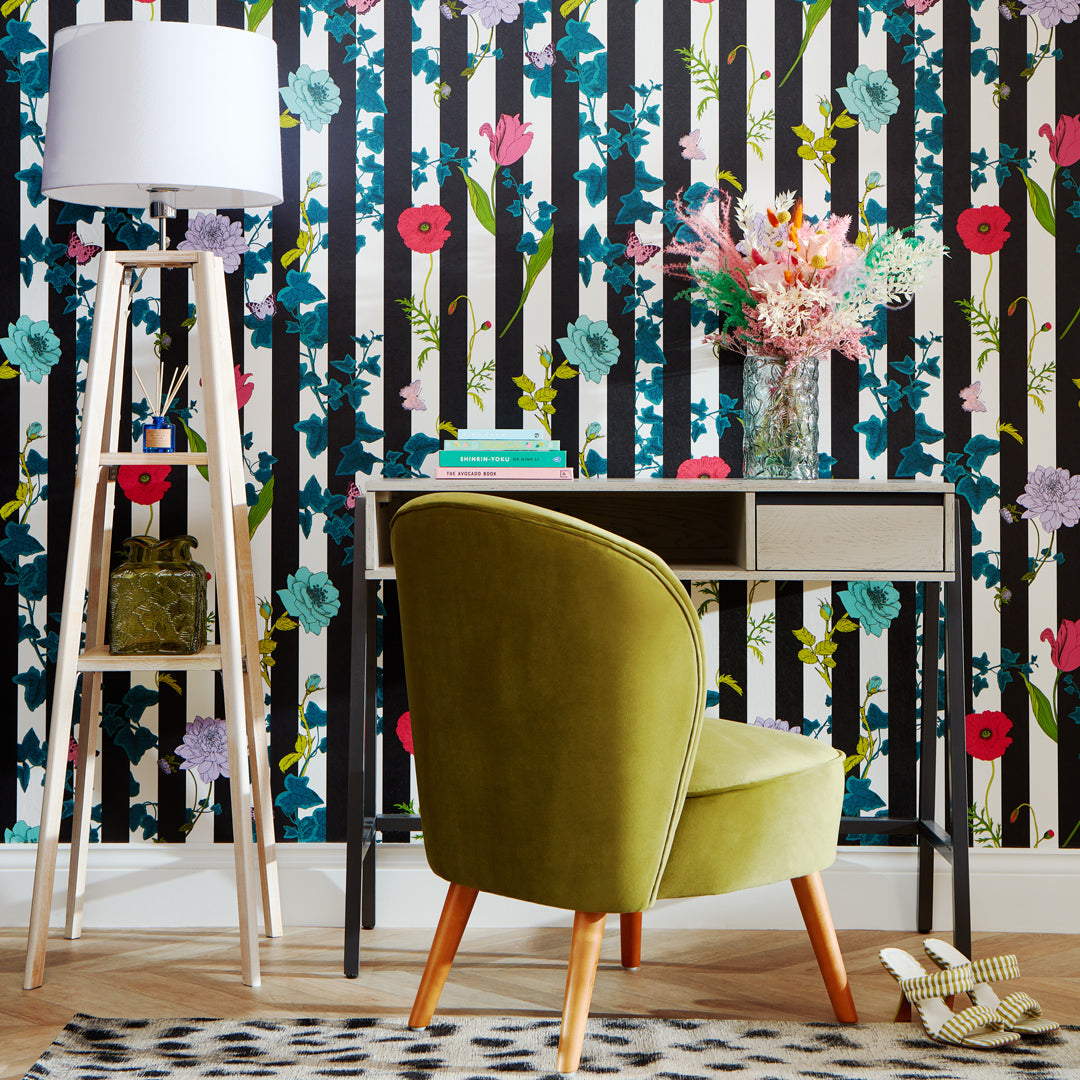 lick stripe wallpaper