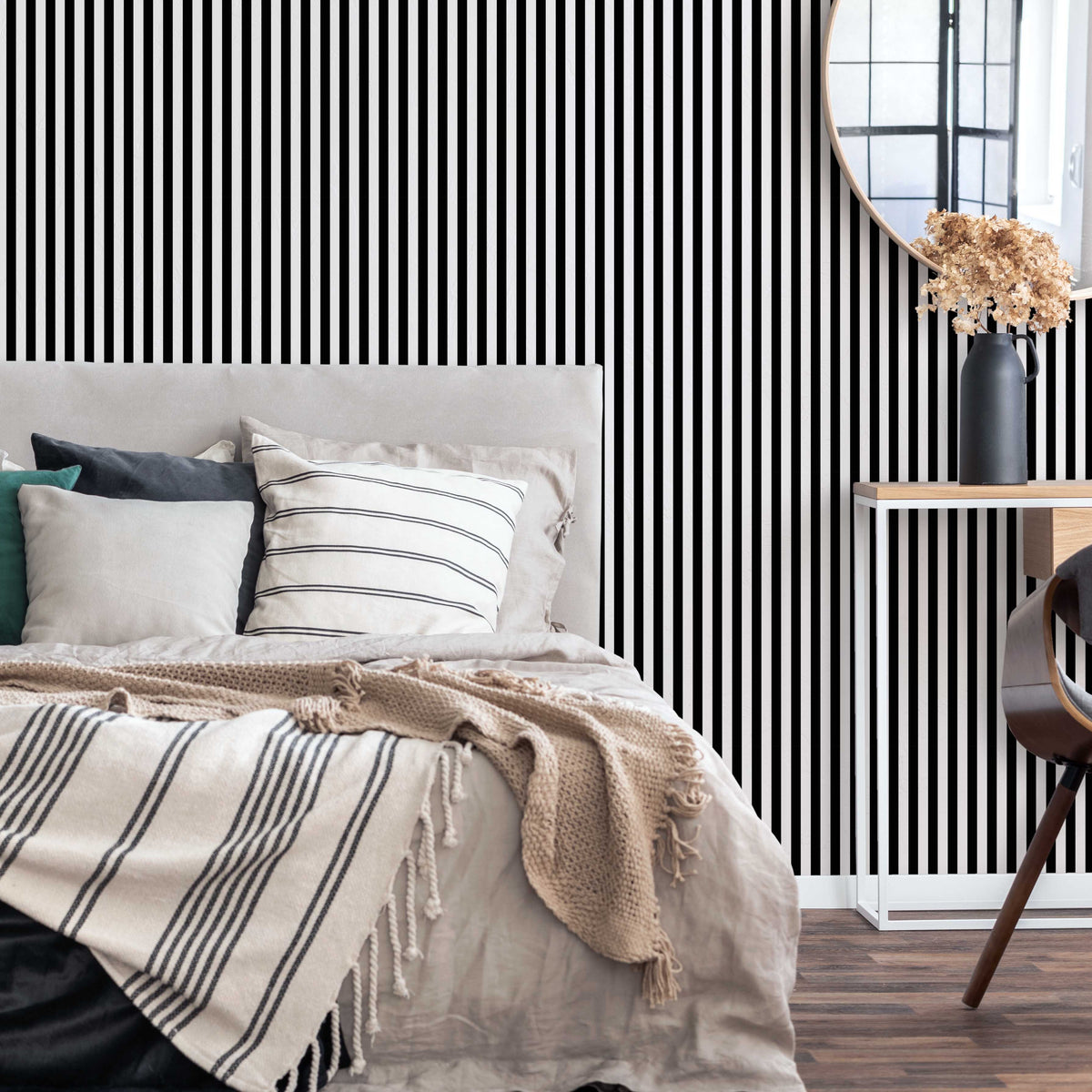 Hypnotize Wallpaper in Mono Lust Home