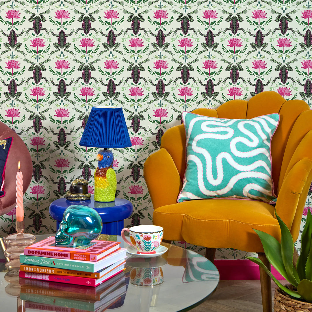 A Prince amongst the Flora Wallpaper in Mottled Green and Hot Pink on Cream