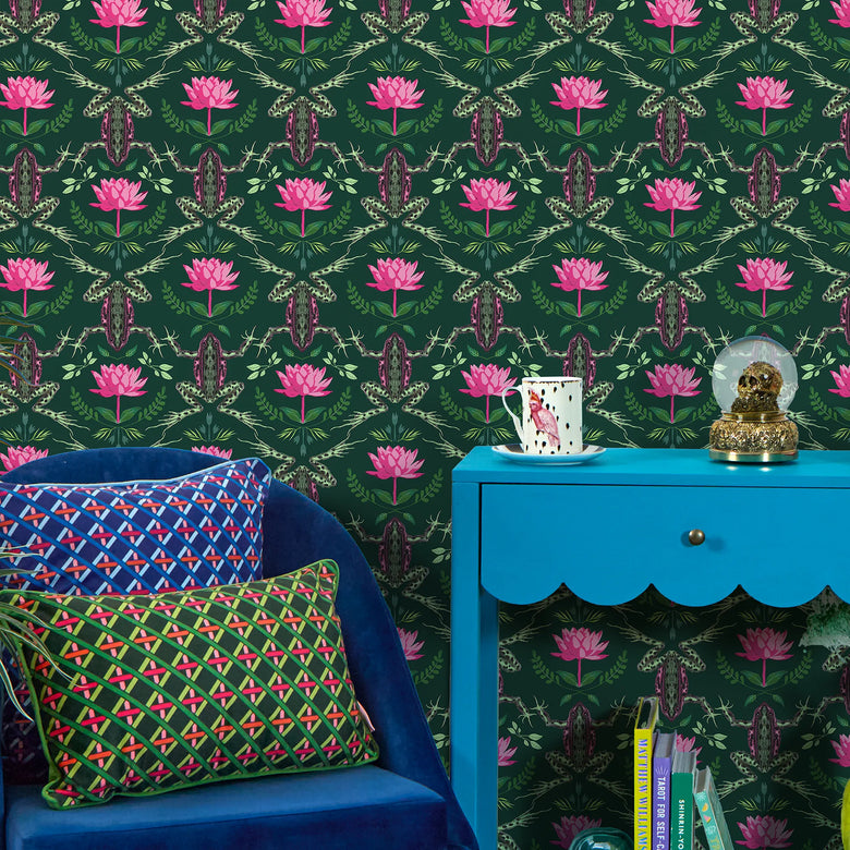 A Prince amongst the Flora Wallpaper in Mottled Green and Hot Pink on Deep Green
