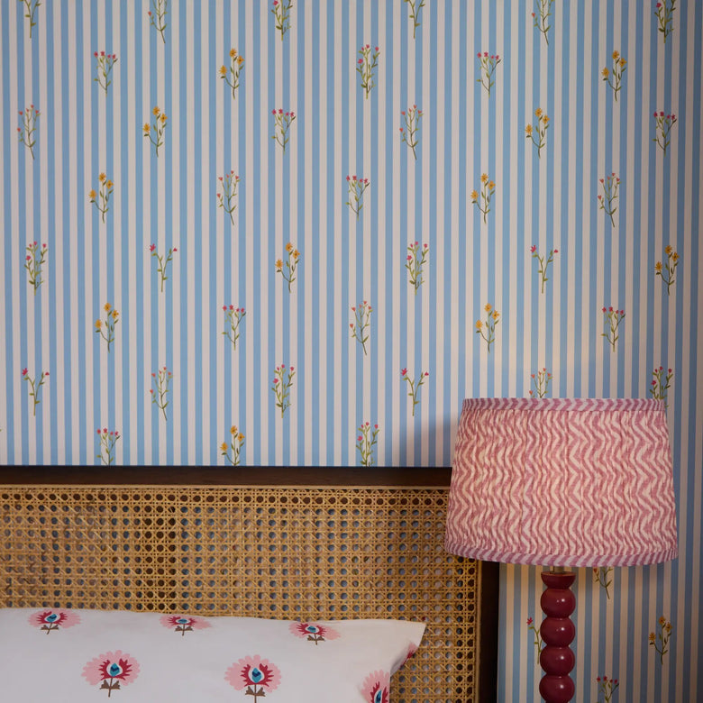 Ditsy Jane Wallpaper in Blue