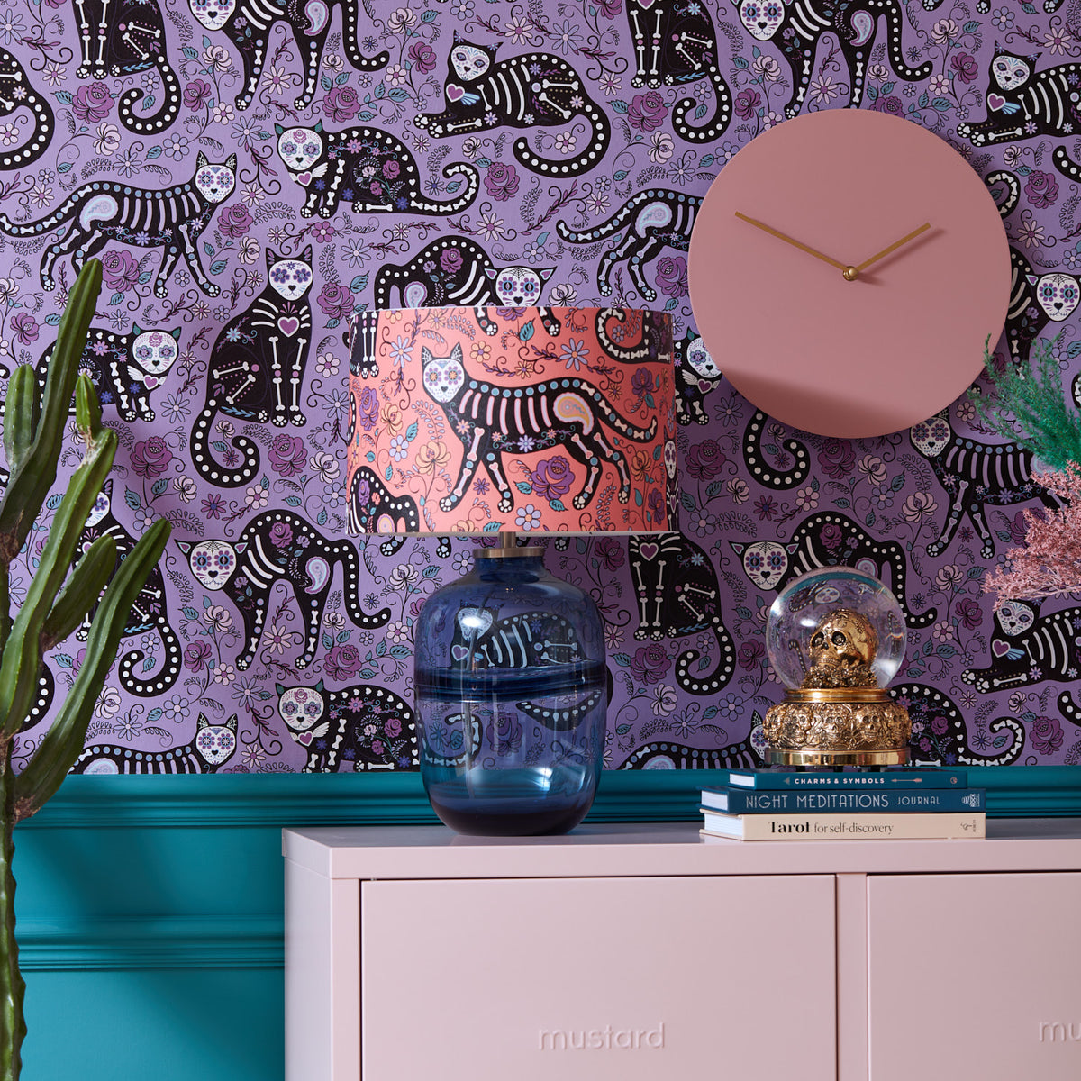 El Gato Wallpaper in Mauve Lust Home — free download