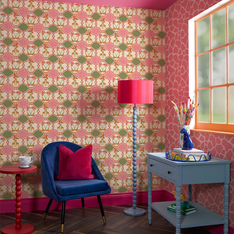 Gerald the Giraffe Wallpaper in Pink and Green