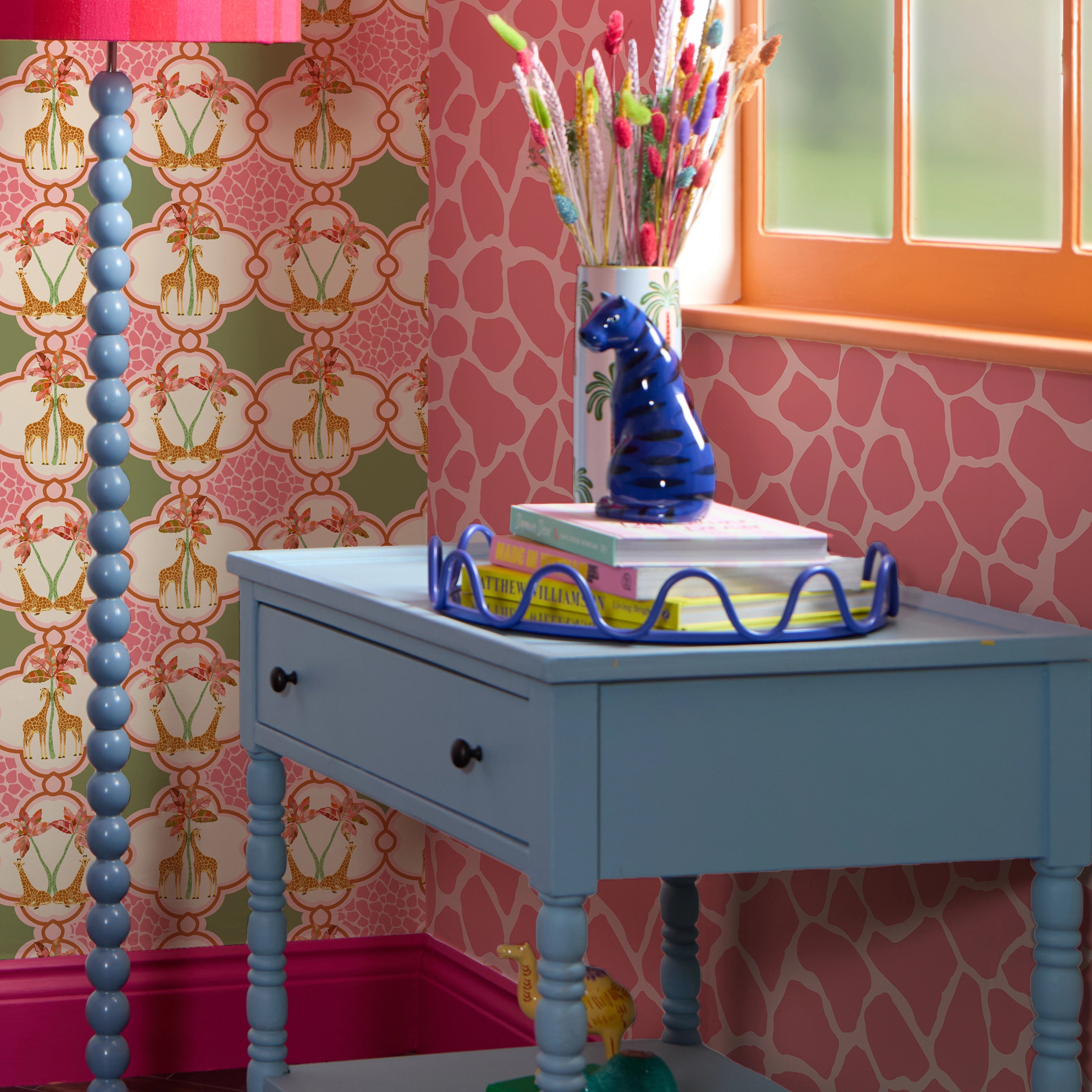 Giraffe Print Wallpaper in Pink