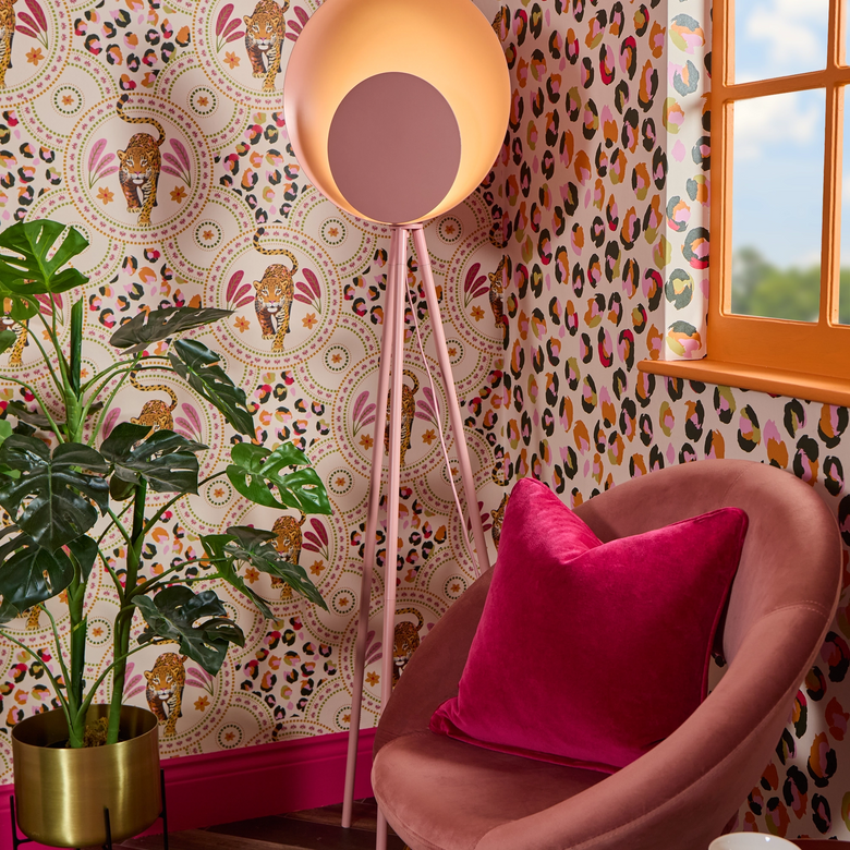 Silent Hunter Wallpaper in Pink and Orange on Cream