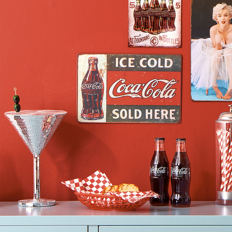 Poison Apple Matt Emulsion Paint - 2.5L