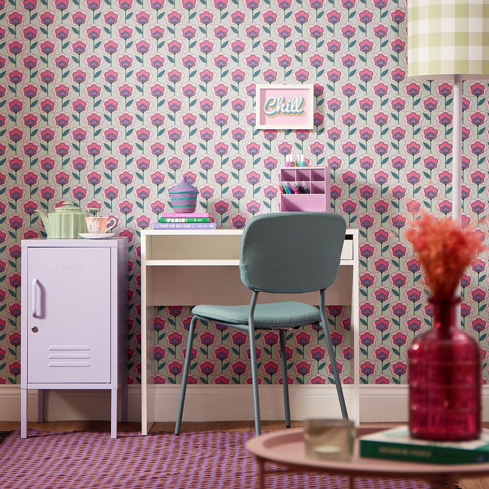 Happy Glamper Wallpaper in Magenta and Spearmint – Lust Home