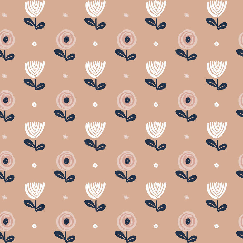 Vintage Floral Wallpaper in Peach